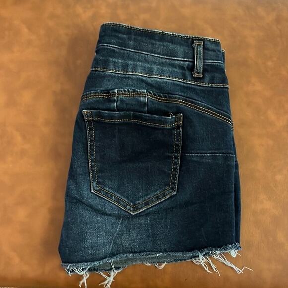 Wax Jean 2” Inseam High Rise Shorts Size S - Picture 8 of 16